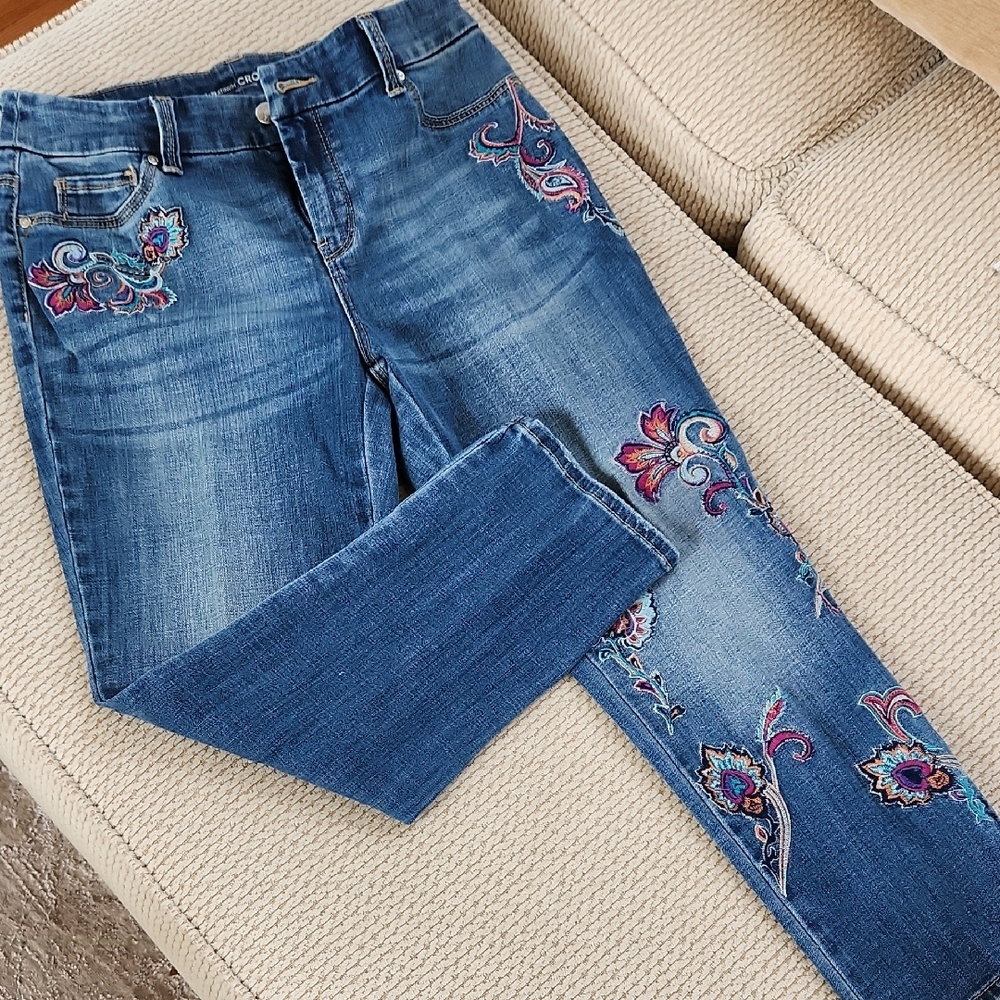 Chico's Blue Jeans with Colorful Embroidery, Size 0P